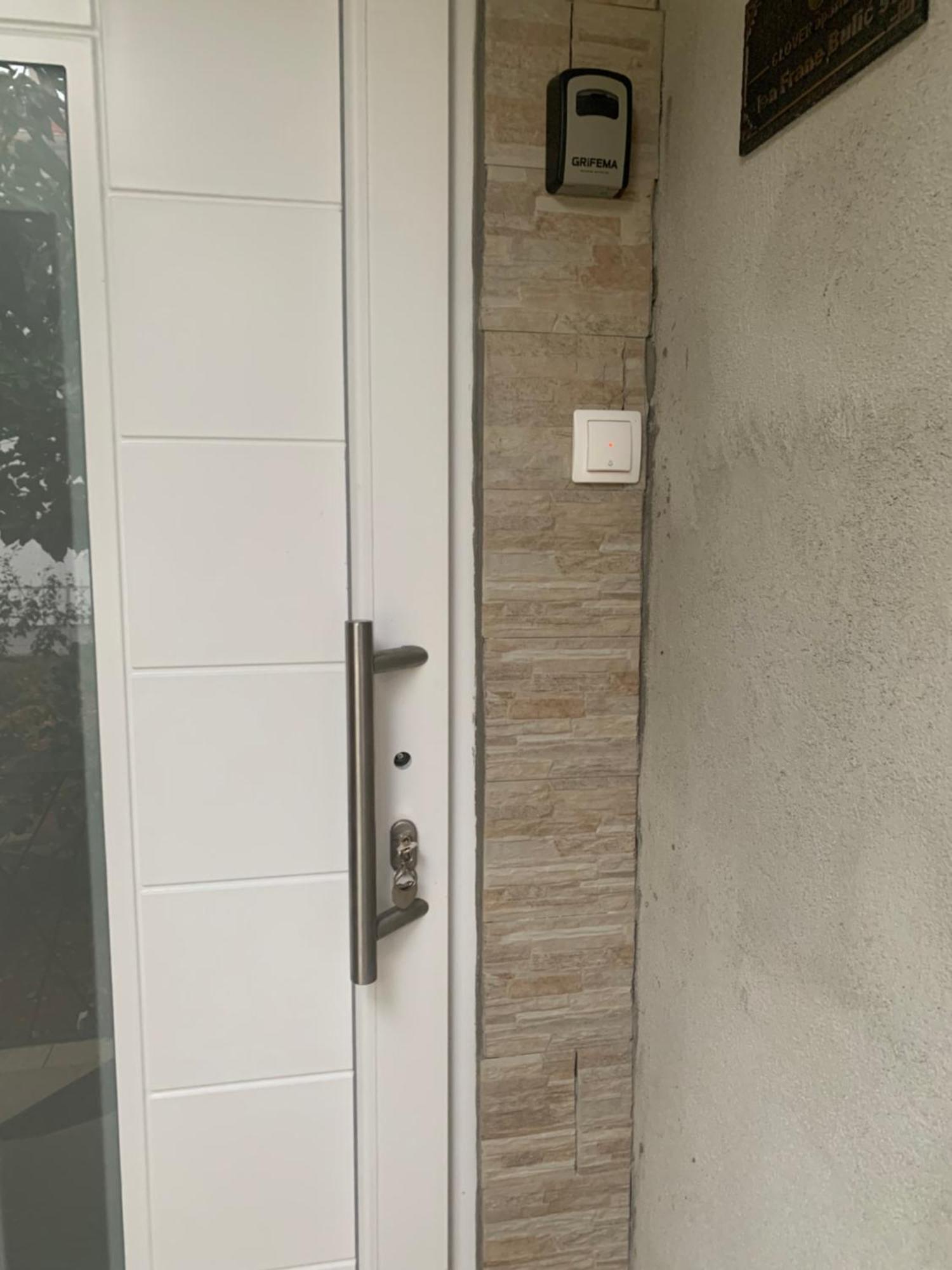 Clover Apartman Zadar Buitenkant foto